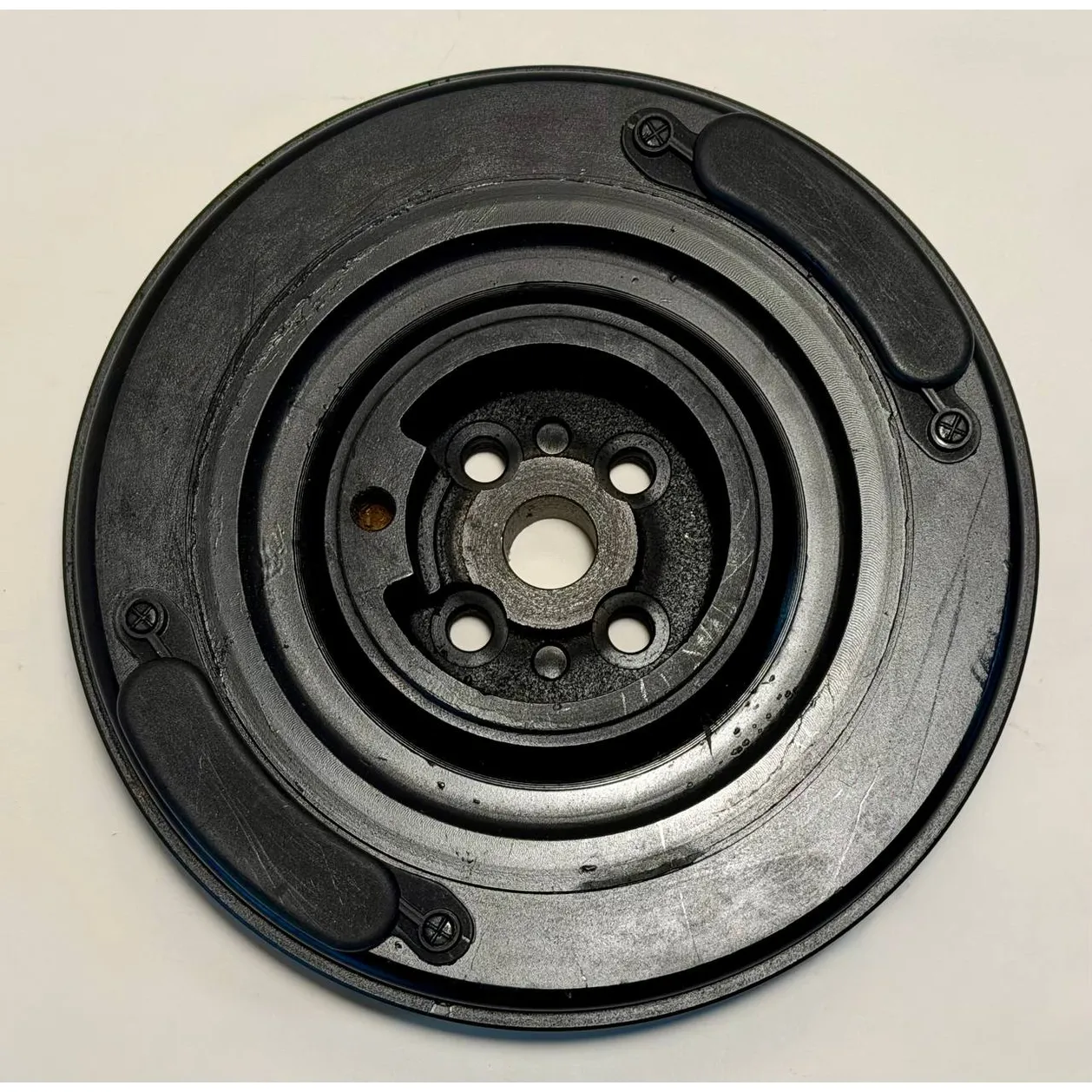 Шкив коленвала, Уценка AUDI A6/VOLVO S70/S80/V70 2.5TDi (94-) GANZ GIE38006-N2 Уценка