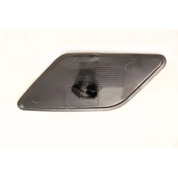 Заглушка бампера R омыватель Volvo S40 2008-2011 DoCar 39886397DCR