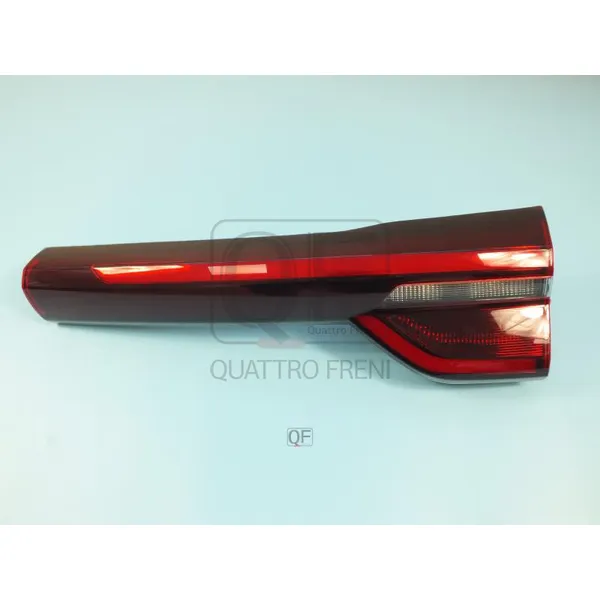 Фонарь внутренний LED RR RH QUATTRO FRENI QF21M00109