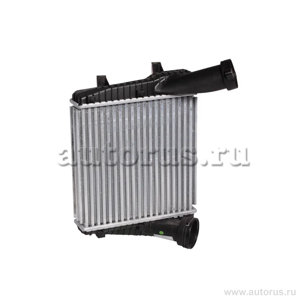 Интеркулер L VW Touareg 02-10 L LUZAR LRIC 1855
