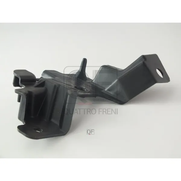 Кронштейн крепления фары RH QUATTRO FRENI QF41M00041