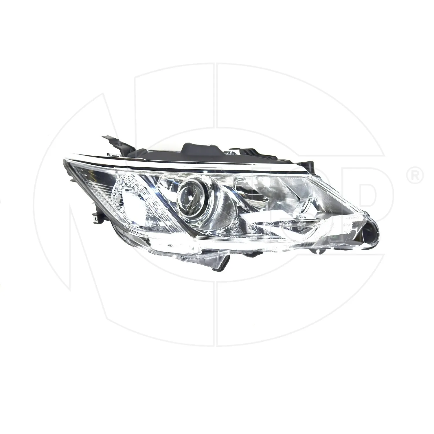 Фара правая TOYOTA Camry VII (14-17) HID