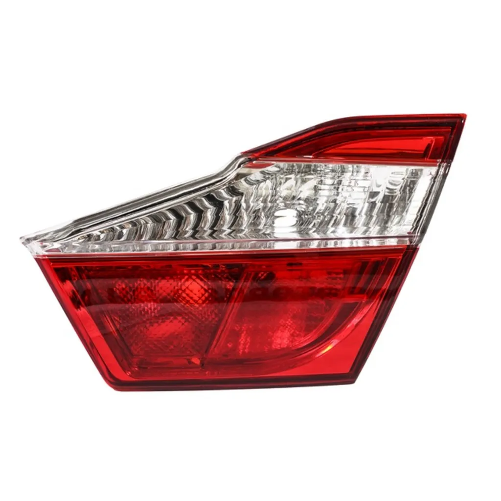 Фонарь задний правый внутренний CAMRY 2012-2014 L015010201R