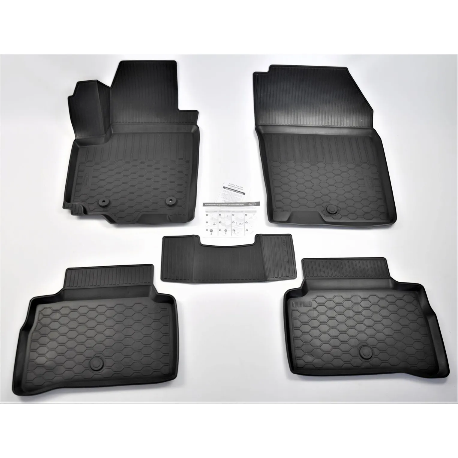 Коврики в салон полиуретан Suzuki Vitara III LY 2015- с крепежом COMFORT 4704505PL
