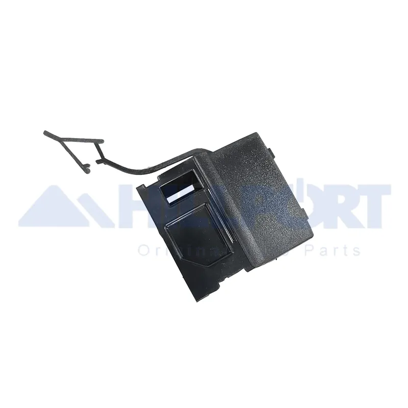Крышка буксировочной петли фактурная левая HILLPORT 18VH60037