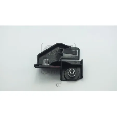 Кронштейн крепления фары RH QUATTRO FRENI QF41M00015
