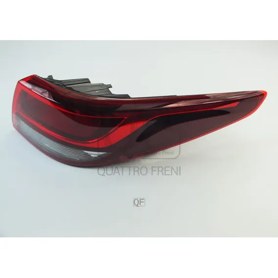 Фонарь задний внешний RH QUATTRO FRENI QF21M00135