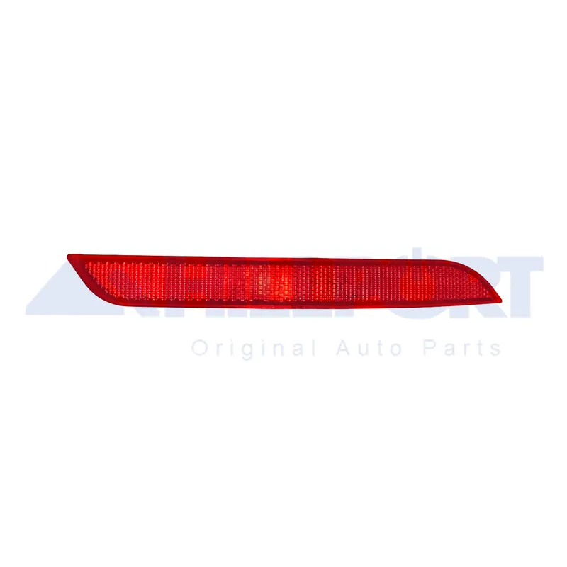 Световозвращатель F30, F32, F33, F36 левый HILLPORT 29BH0135