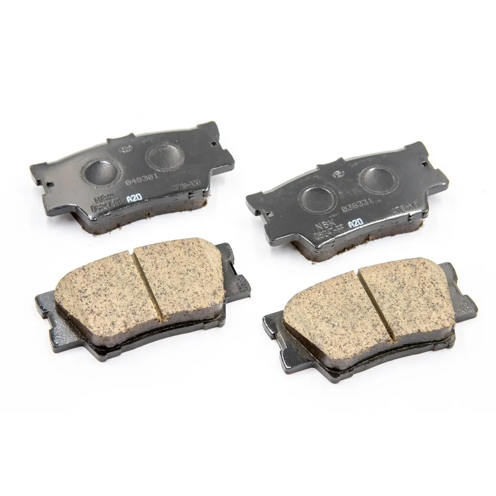 Колодки тормозные задние TOYOTA 04466-33180