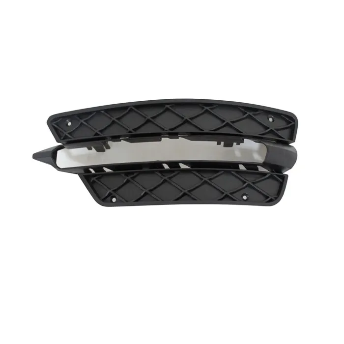Решетка бампера переднего L (черный, текстура) MERCEDES W204 12 amg GOOD GO MB0424L-01