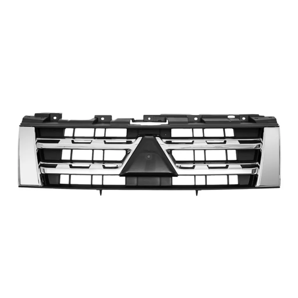 Решетка радиатора с прорезями, с хром-вставками PAJERO/MONTERO IV 2011- SAILING MB44002