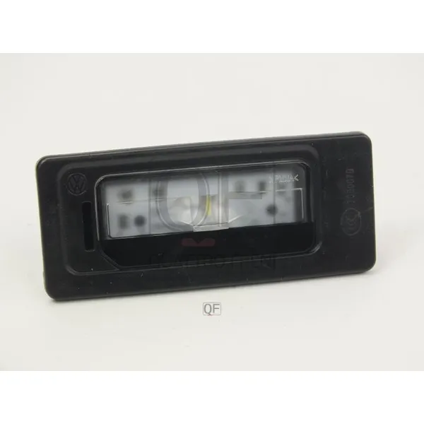 ФОНАРЬ ОСВЕЩЕНИЯ НОМЕРНОГО ЗНАКА LED QUATTRO FRENI QF51M00069