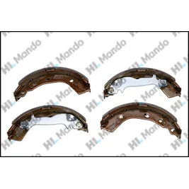 Колодки тормозние задние барабанные HYUNDAI GETZ 02 MANDO MLH16