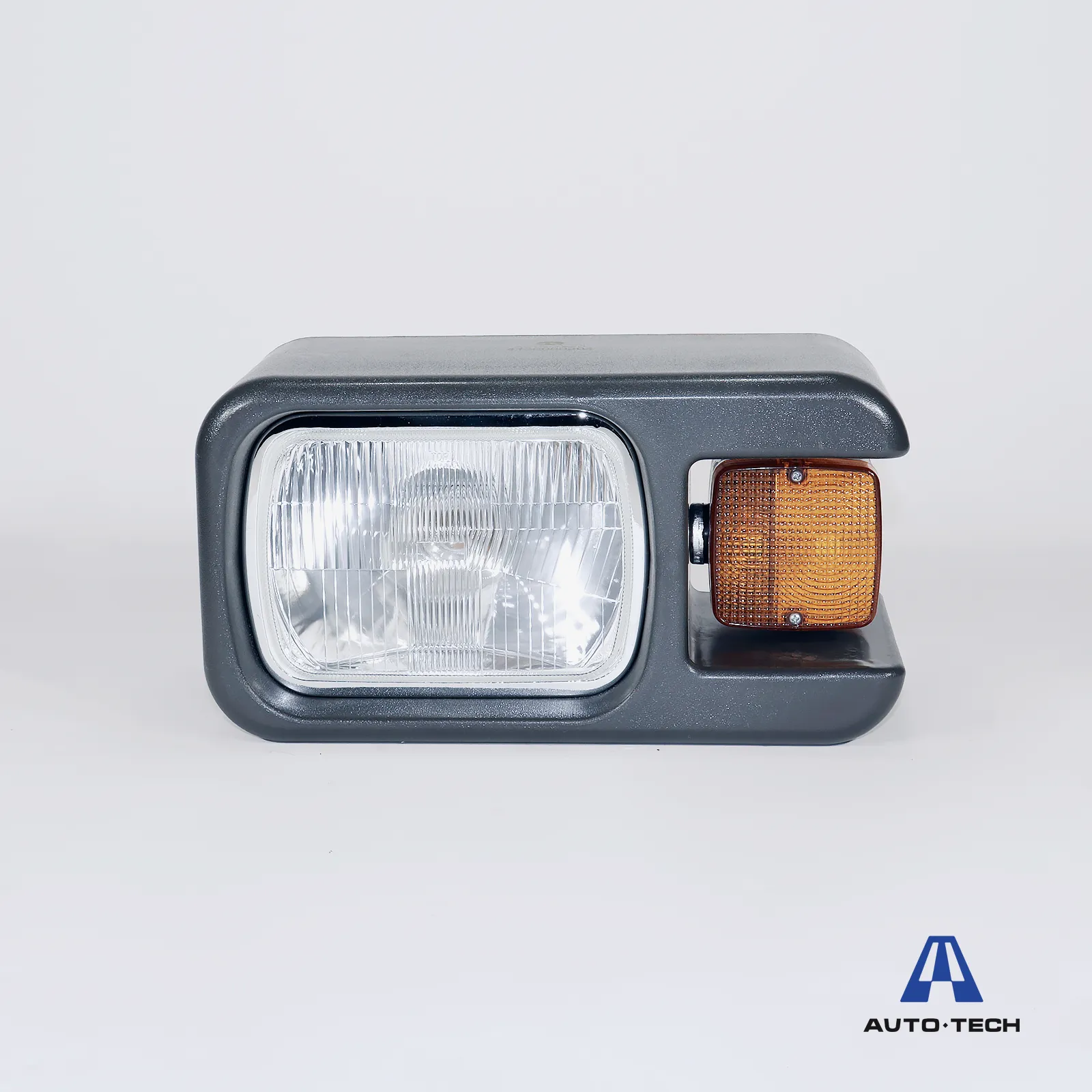 Фара левая (3 отв) AVTO-TECH AUTO-TECH AT1159