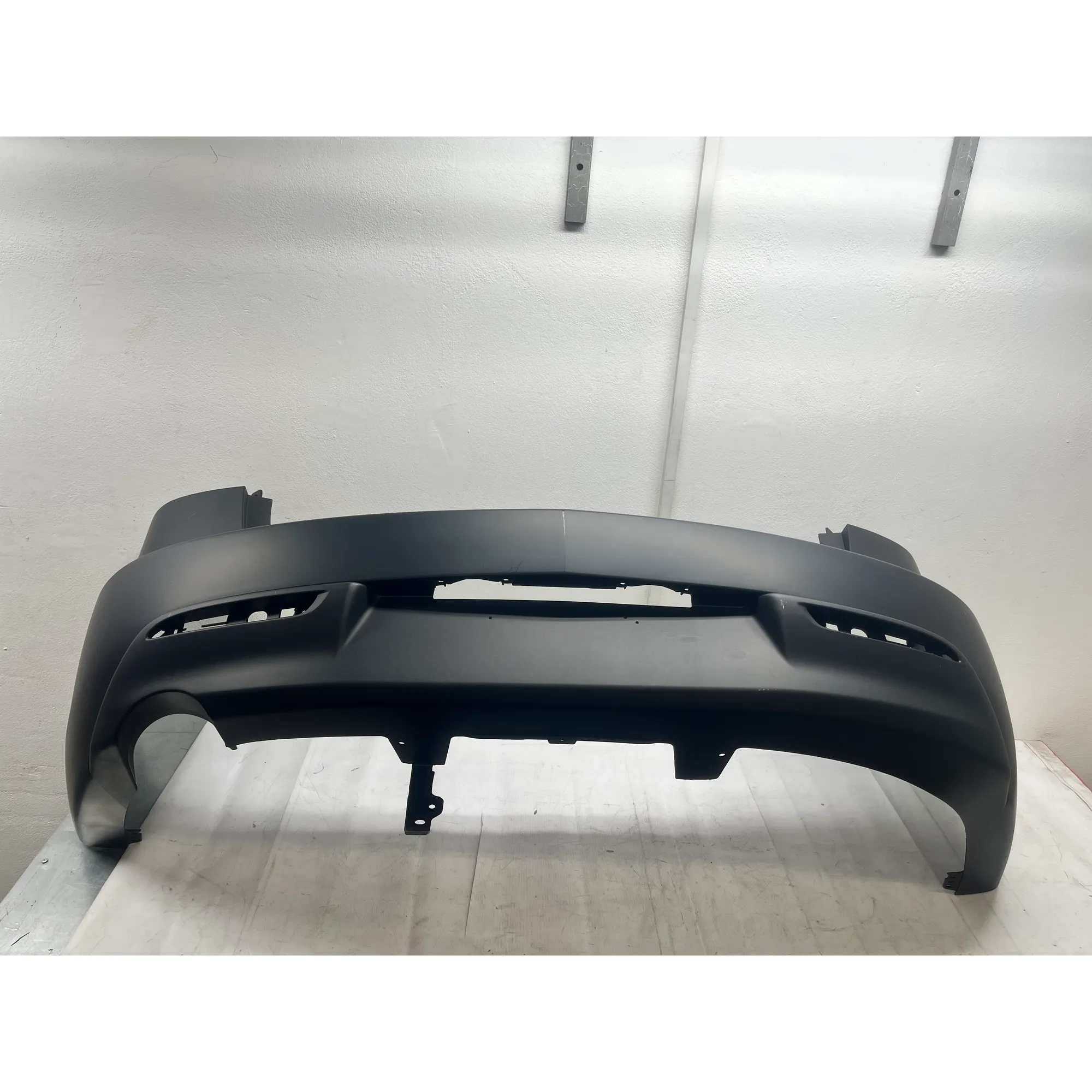 Бампер задний, Уценка MAZDA 3 (BL) (2009>) седан API MZ14408700000-N0 Уценка