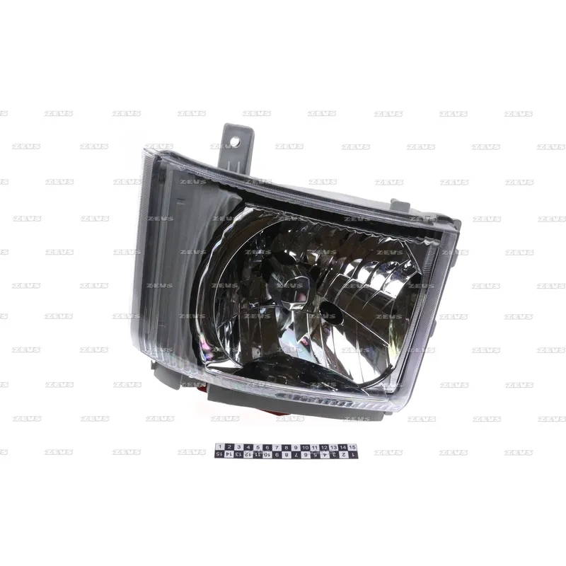 Фара правая с электро-корректором ZEVS 05-8001-A R