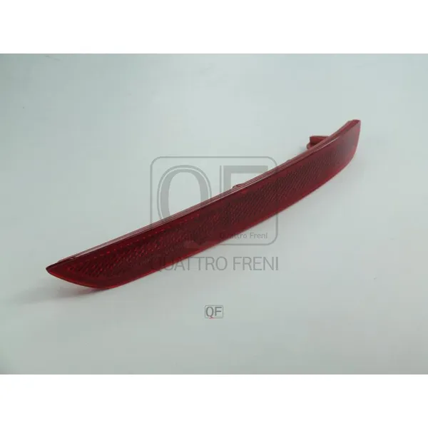 Отражатель заднего бампера RH QUATTRO FRENI QF30H00030