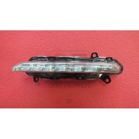 Фара противотуманная LH QUATTRO FRENI QF01M00040