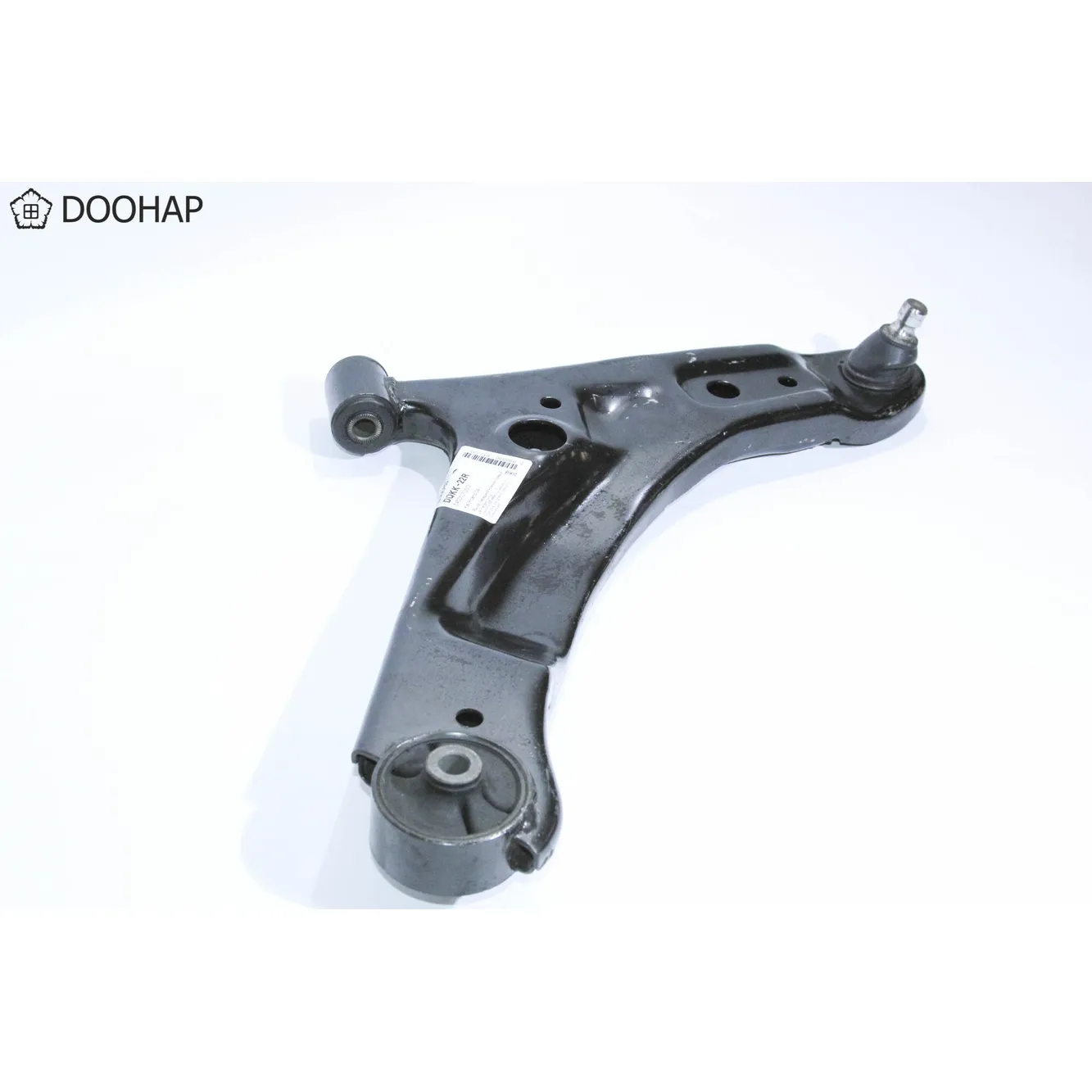 Рычаг передний нижний правый Kia (Picanto 04-) DOOHAP dqkk22r