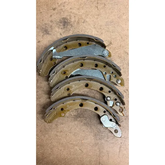 Колодки барабанные, Уценка Audi A2 00-05; VW Golf II/III /IV, Lupo -05, Polo FENOX BP53039-N0 Уценка