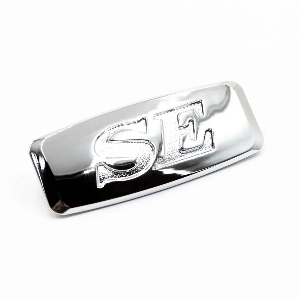 Орнамент боковой в сборе SE LADA 21700-8212102-00