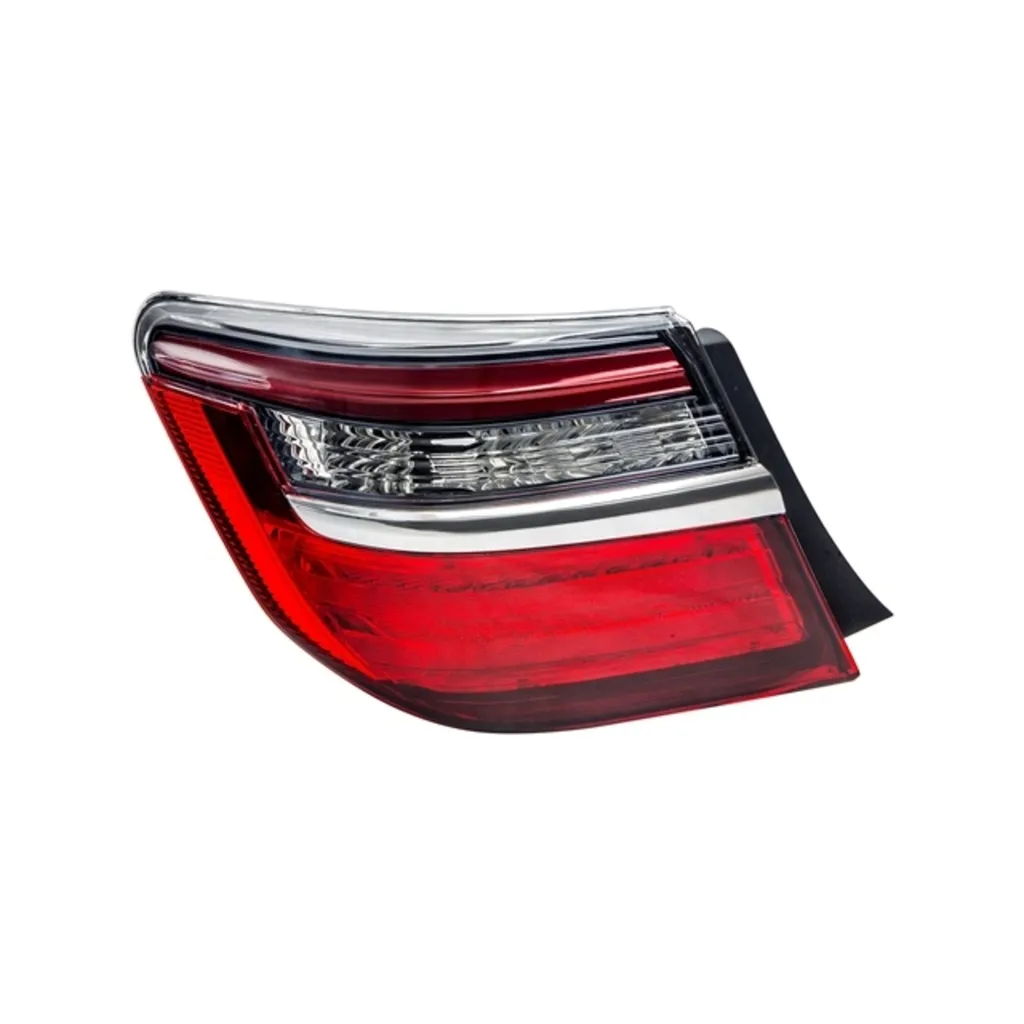 Фонарь задний левый внешний CAMRY 2015- SAILING L017010200L