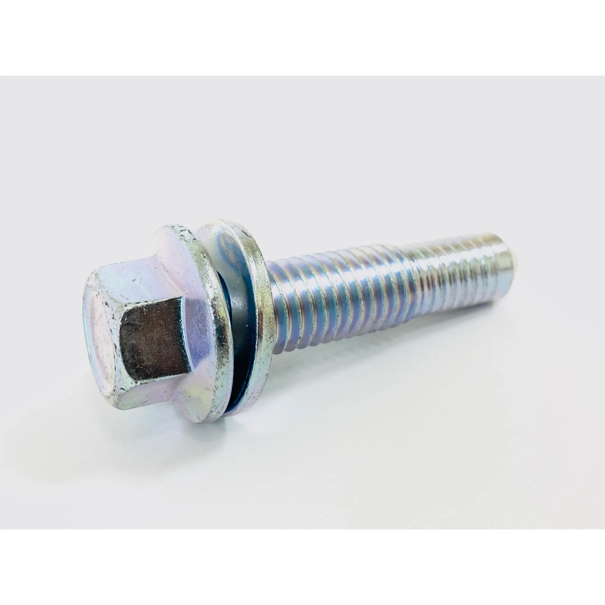Болт рычага подвески UkorAuto U0701005