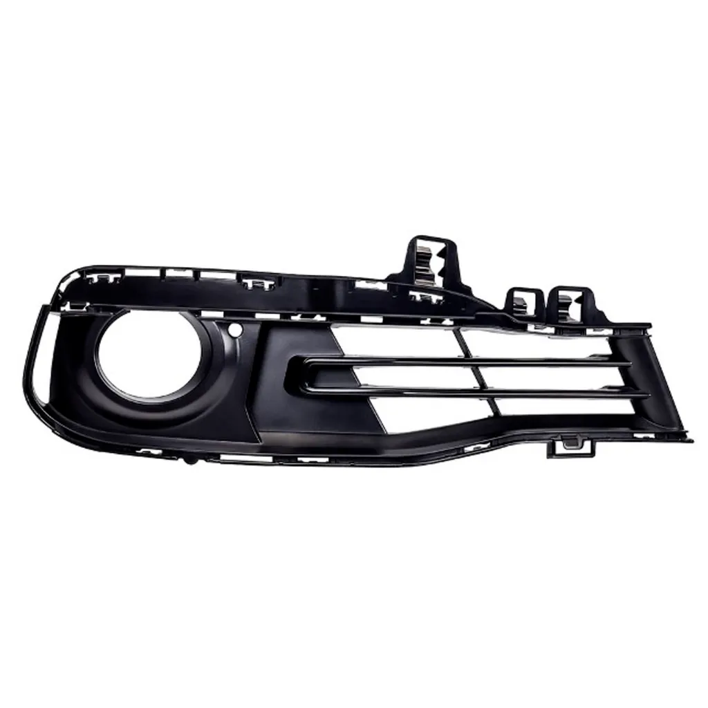 Решетка бампера R ПТФ BMW 3 F30 15-19 SAILING BML0030004R