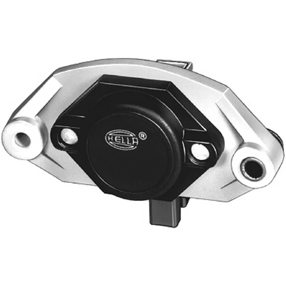 Регулятор напряжения генератора HELLA 5DR004246021