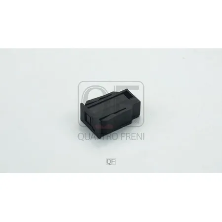 Ручка крышки перчаточного ящика QUATTRO FRENI QF33G00003