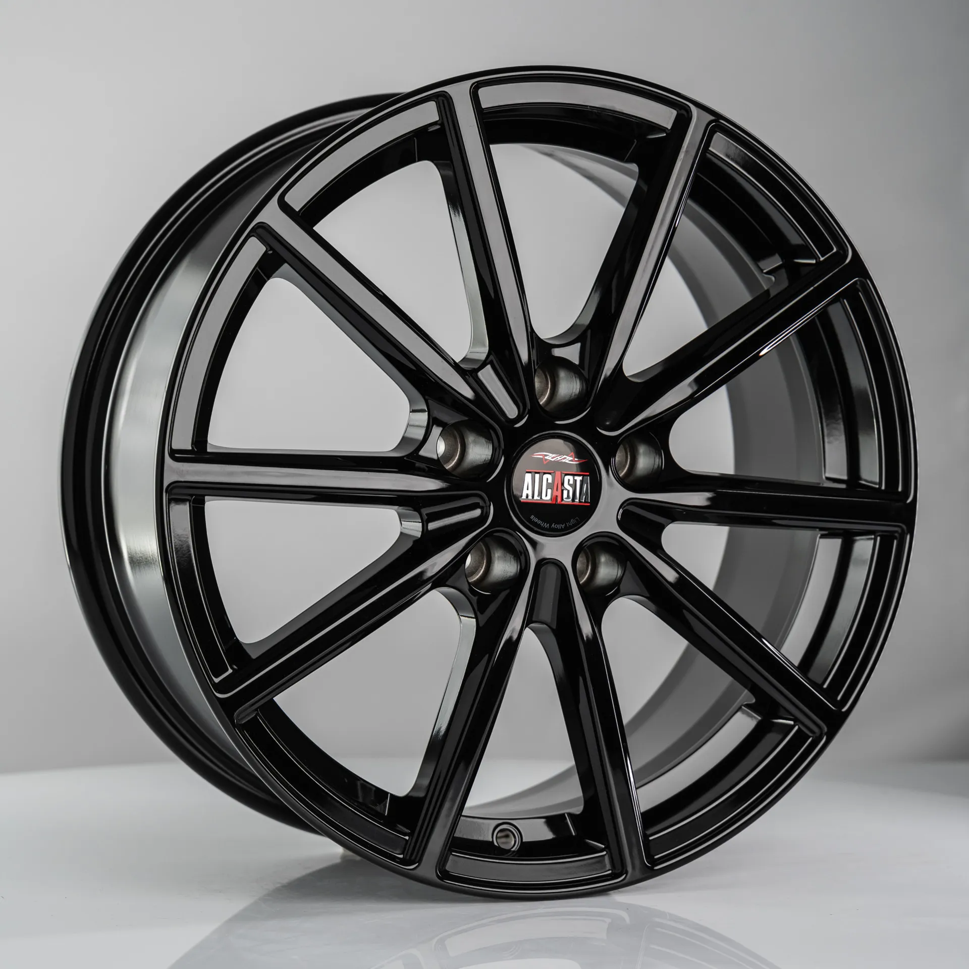 Диск литой R17 7J 5x112/57.1 ET40 ALCASTA M61 Black 3860563