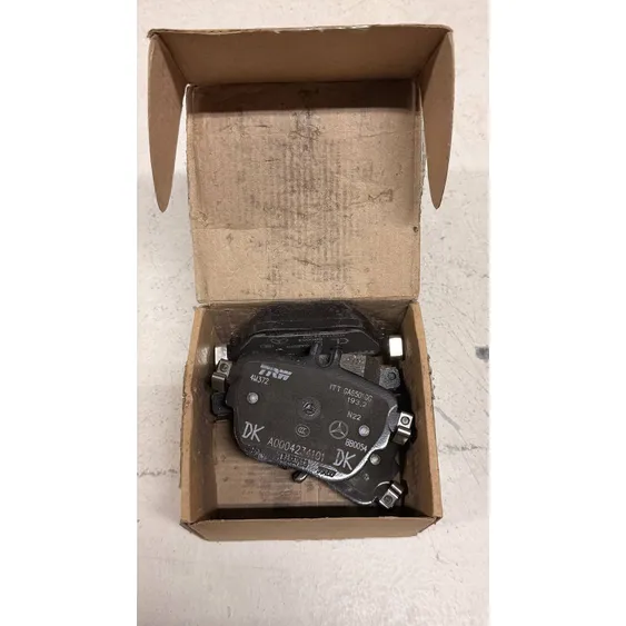 КОМПЛЕКТ КОЛОДОК ТОРМОЗНЫХ 4ШТ, Уценка MERCEDES-BENZ A0004207903-N3 Уценка