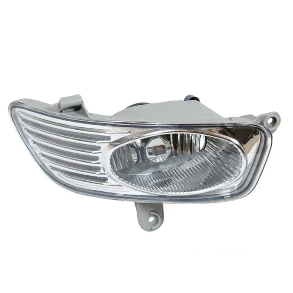 Фара противотуманная (ПТФ) правая белый отражатель CAMRY 2004-2006 L32020500302R