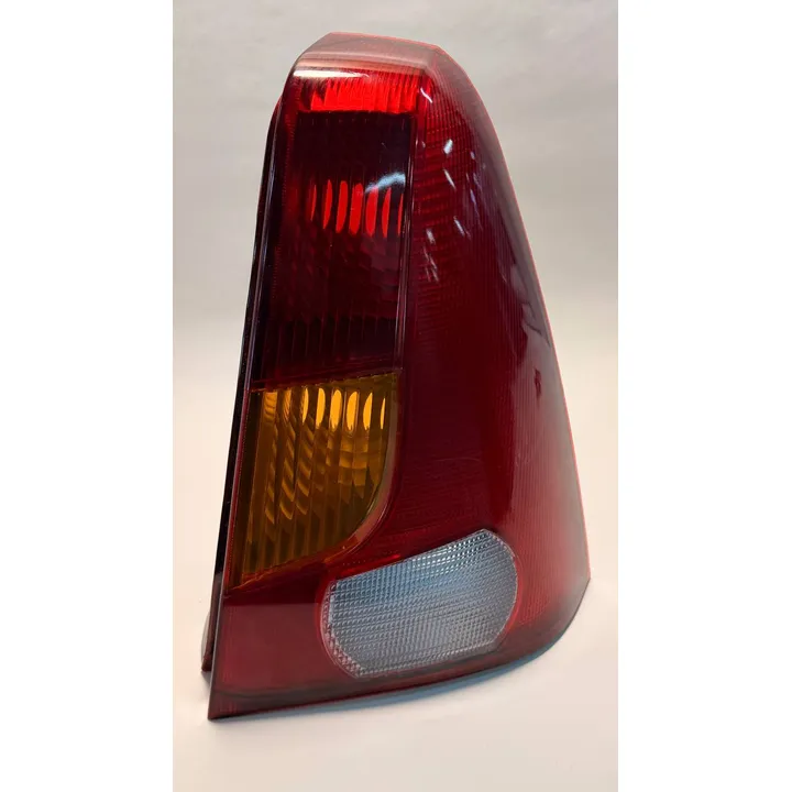 Фонарь задний правый RENAULT Logan (04-09), Уценка RENAULT Logan (-08) NSP NSP076001546795-N1 Уценка