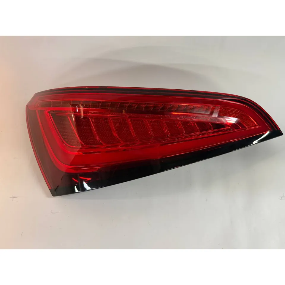 Фонарь задний Audi Q5 13- 17 LED (с платой) левый, Уценка MAGNETI MARELLI 714021240701-N1 Уценка