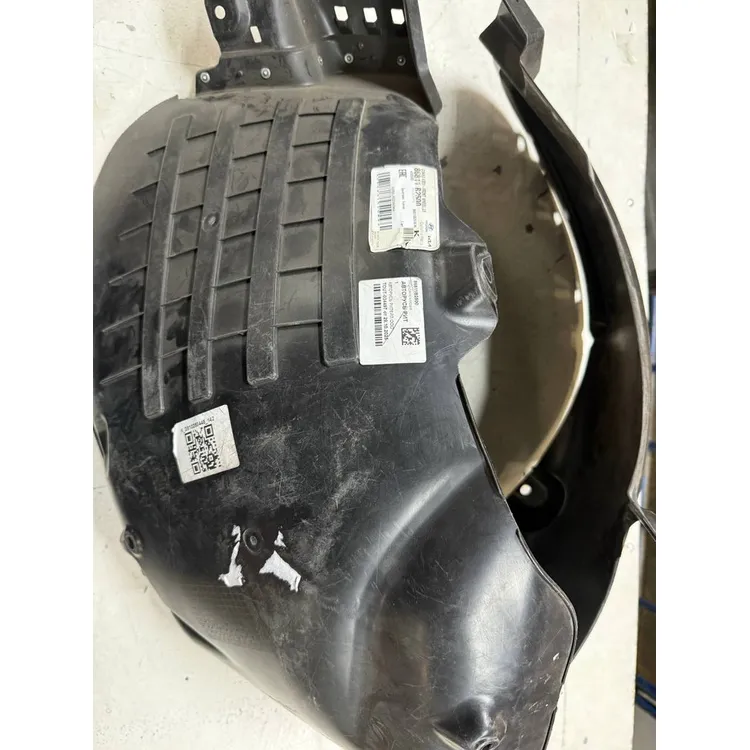 Брызговик, Уценка HYUNDAI/KIA 86811B2500-N0 Уценка
