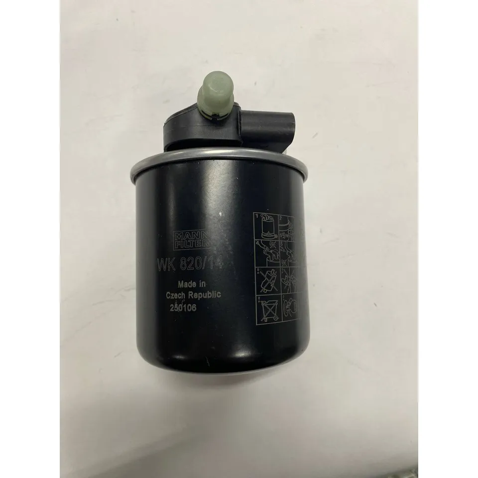 Фильтр топливный, Уценка MB W204/W212/W221/W164 mot.OM642 MANN-FILTER WK 820/14-N1 Уценка