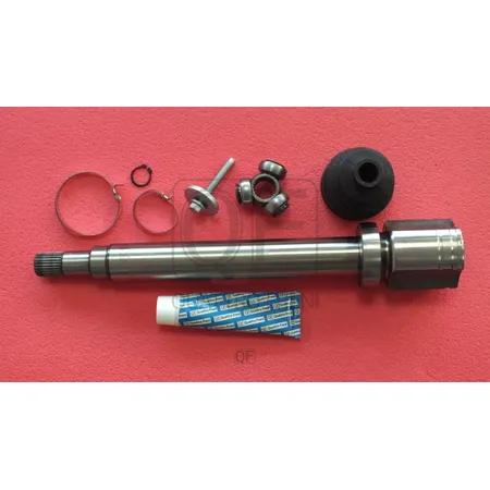 Шрус внутренний правый FR 23X40X26 QUATTRO FRENI QF21C00106