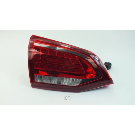Фонарь в крышку багажника LH QUATTRO FRENI QF21M00089