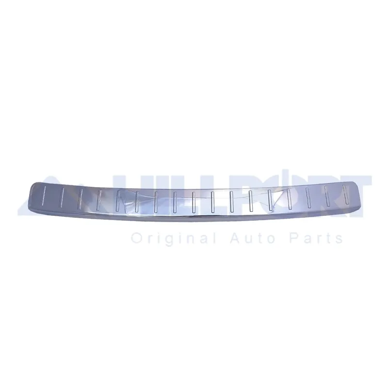 Накладка заднего бампера хром GL 06-13 X164 W164 HILLPORT 18MH12323