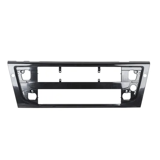 Панель нижняя FH12 черный пластик VOLVO о.н.82056840 Marshall M3141304