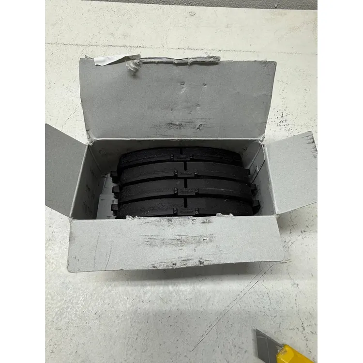 Колодки тормозные перед NISSAN X-TRAIL T32 QASHQAI J11, Уценка AKEBONO an793wk-N0 Уценка