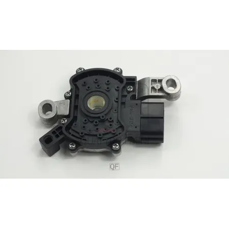 Датчик положения АКПП QUATTRO FRENI QF21B00015