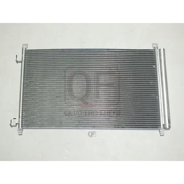 Радиатор кондиционера QUATTRO FRENI QF50Q00031