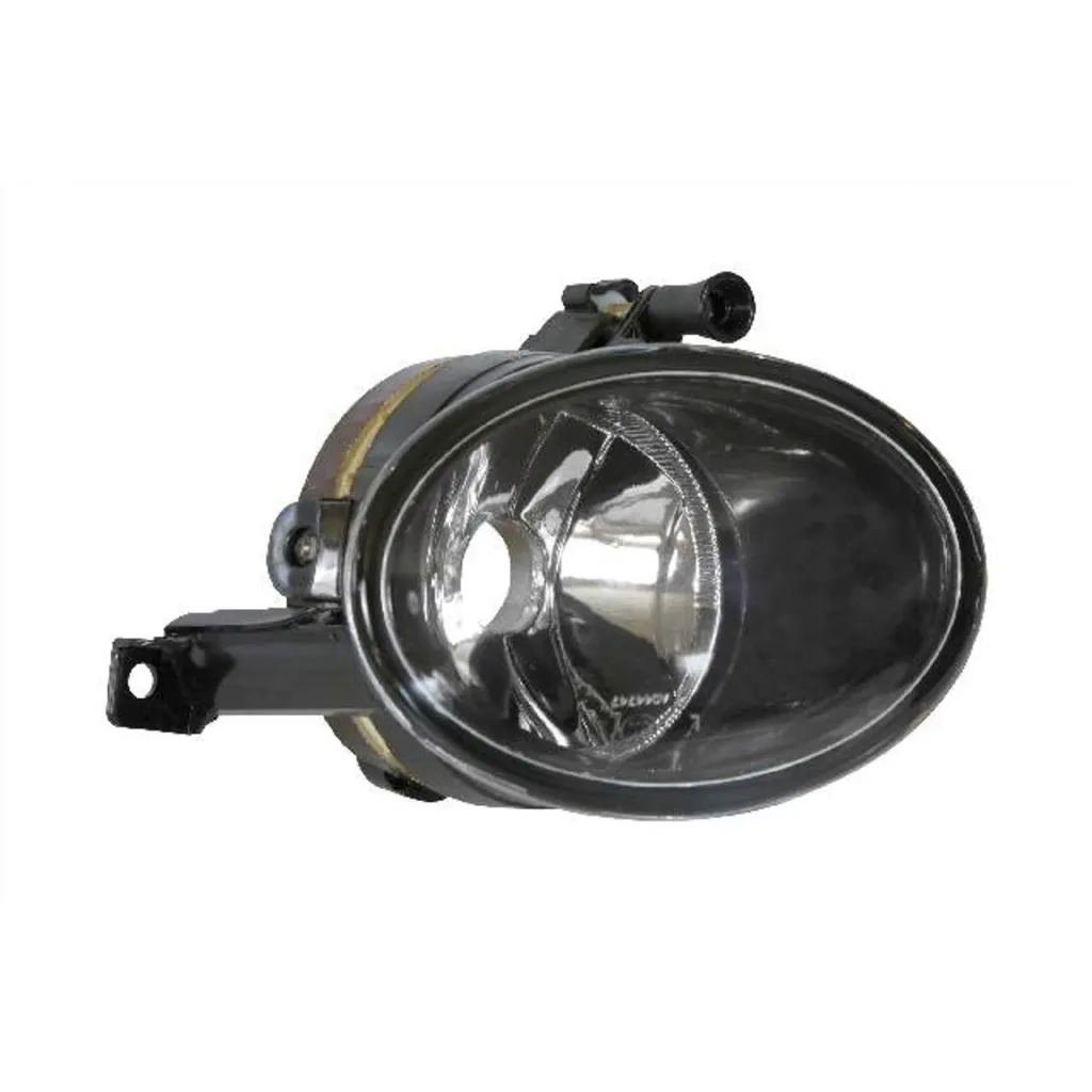 Фара противотуманная (ПТФ) правая JETTA VI 2010-2015/GOLF VII 2013- SAILING VWLVW469469R