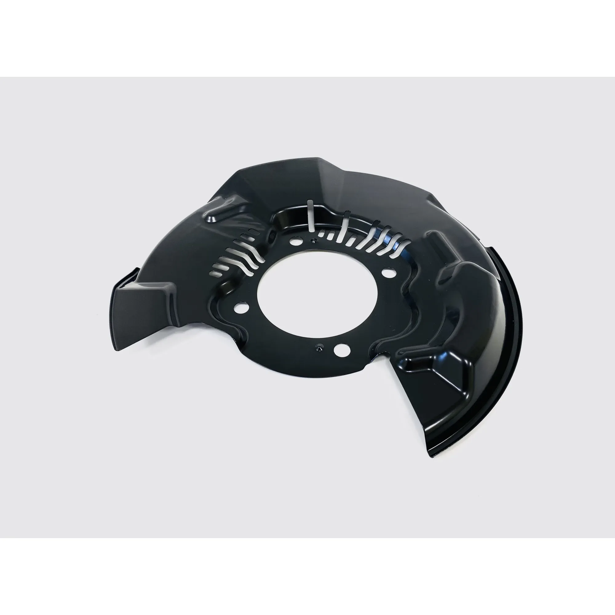 Кожух тормозного диска, правый UkorAuto U0508564