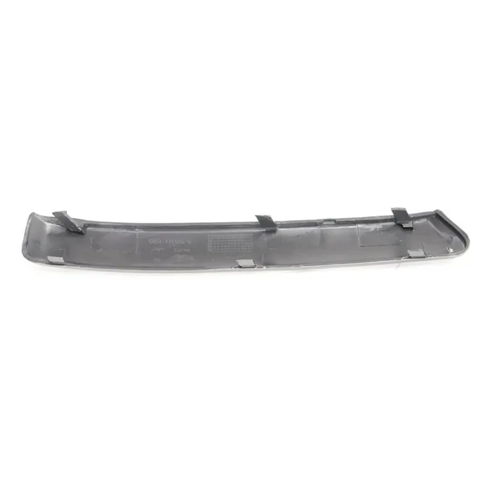 Молдинг бампера переднего Прав. текстура Ford Focus 2004-2007 DoCar 1352835DCR