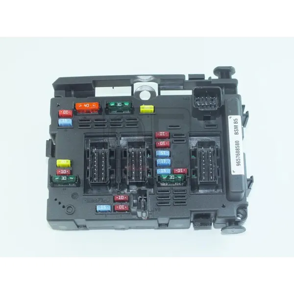Корпус предохранителей QUATTRO FRENI QF00T00032