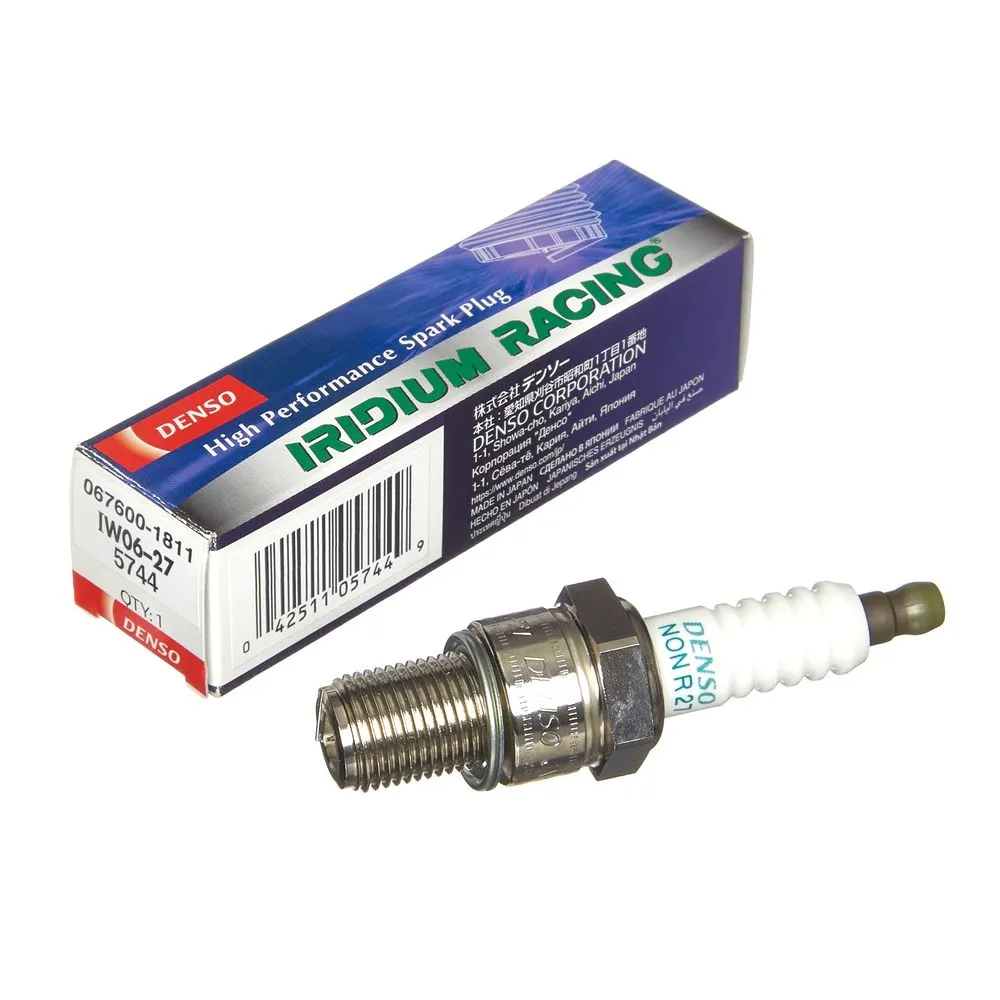 Свеча зажигания DENSO IW06-27