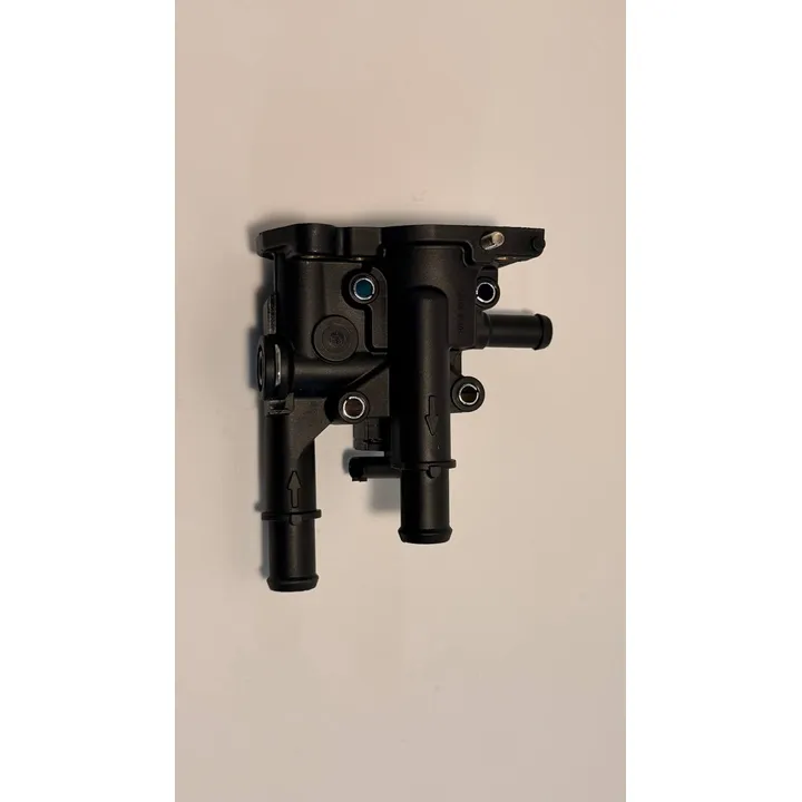 Корпус термостата для а/м Chevrolet Cruze (09-)/Aveo T300 (11-)/Opel Astra J (10-) (LT 0551), Уценка LUZAR LT 0551-N2 Уценка